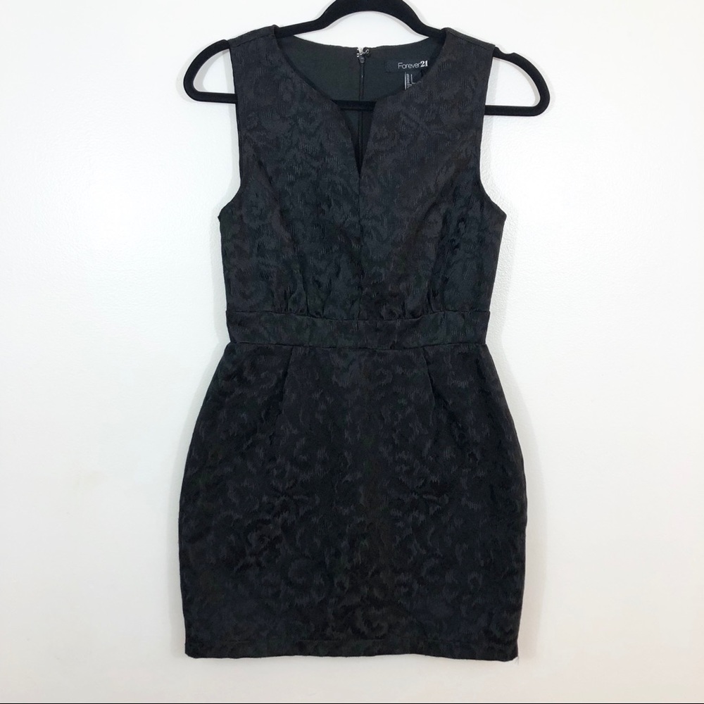 Beautiful black cocktail dress F21